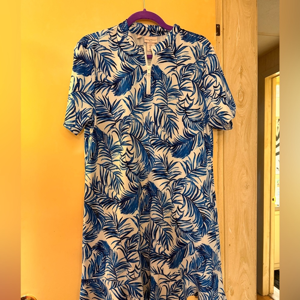 Tommy Bahama Blue and White Tropical Print dress